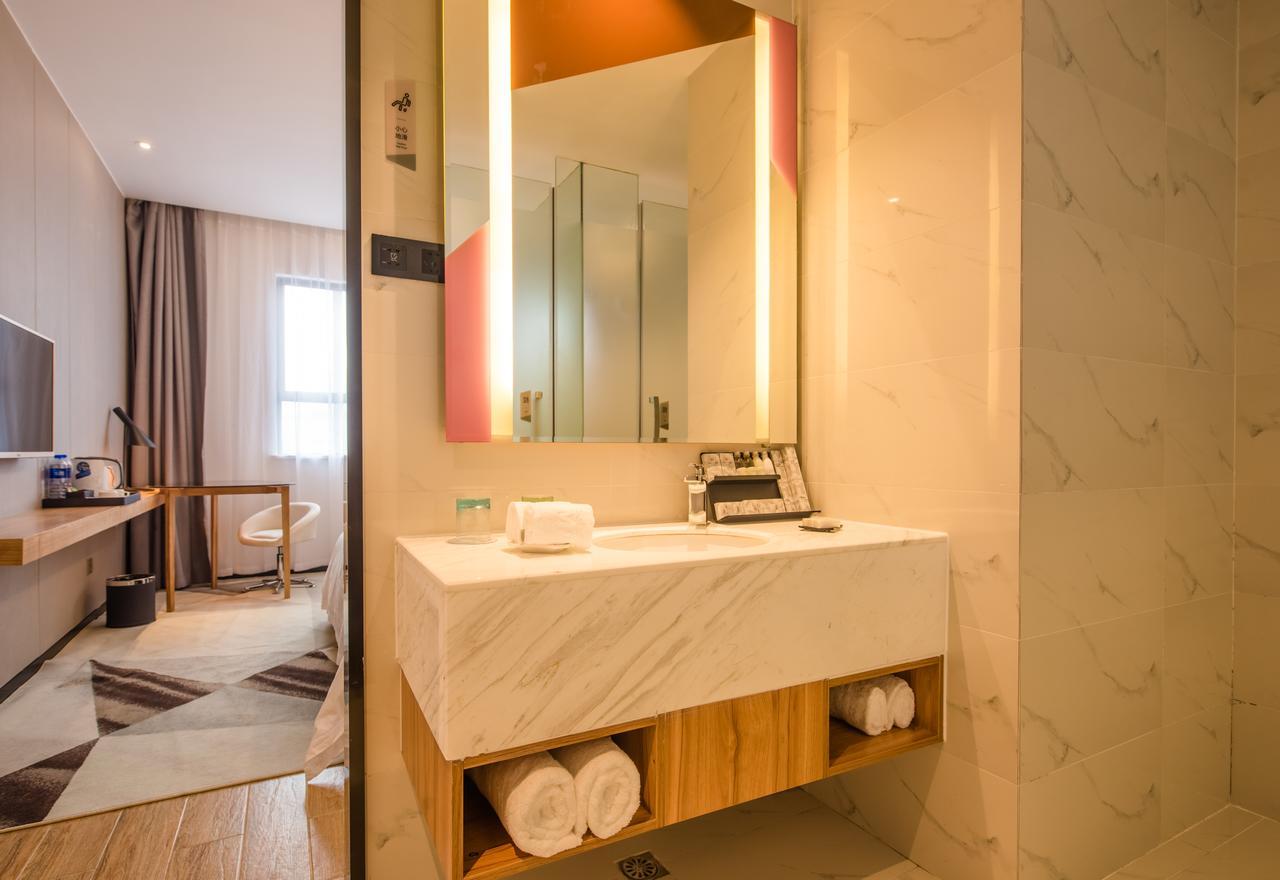 Borrman Hotel Guangzhou Tianhe Sports Center Esterno foto